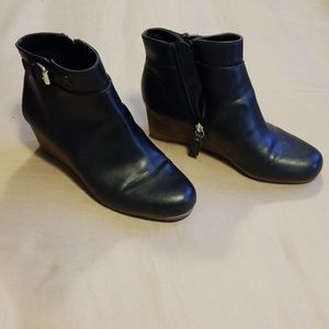DrScholl's ankle boots- True Comfort